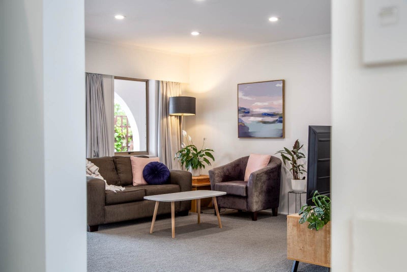 First Step or Relaxed Retirement64462136930305113