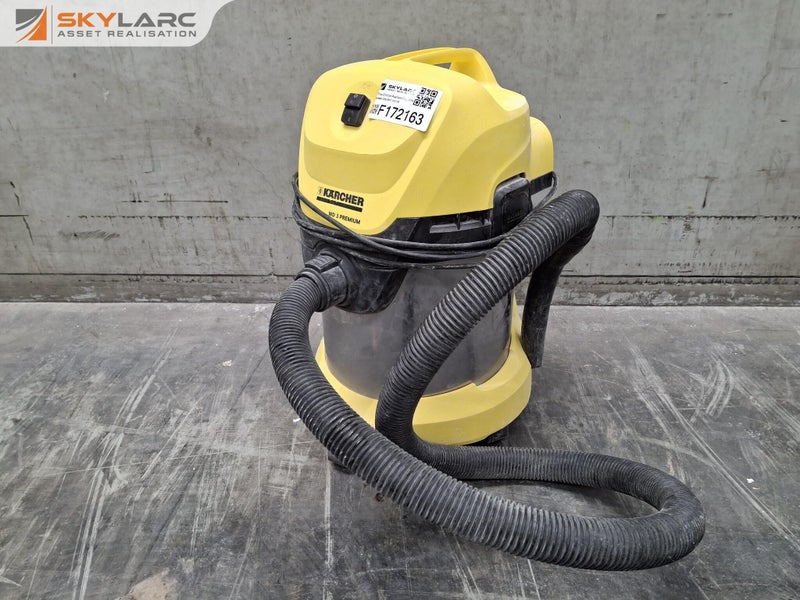Karcher WD 3 Premium Wet Dry Vacuum Carousel 1