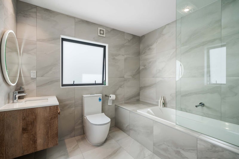 Modern 4-Bed Family Home With Exceptional Value64540159235843114