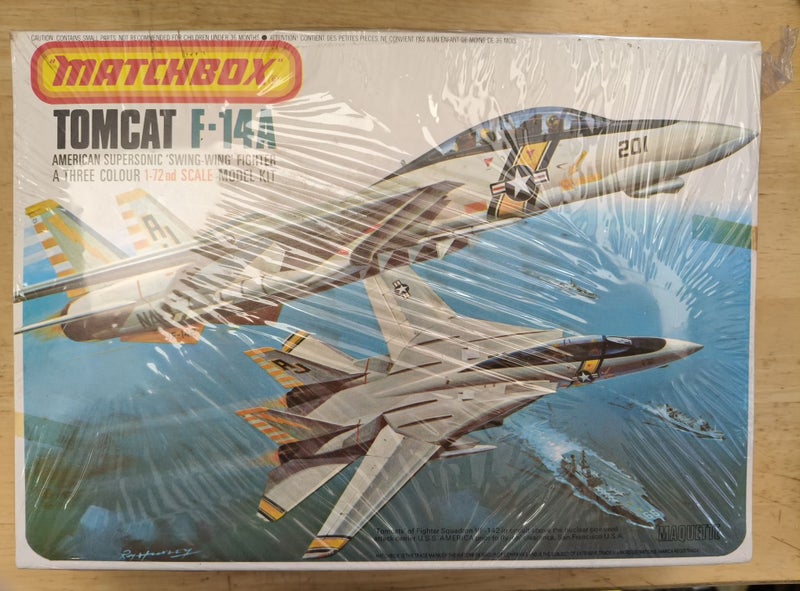 MATCHBOX PK-406 TOMCAT F-14A - 1/72 Carousel 1