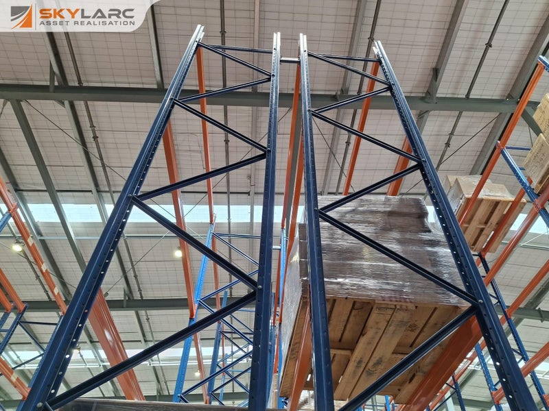 4 Bays of Pallet Racking Carousel 9