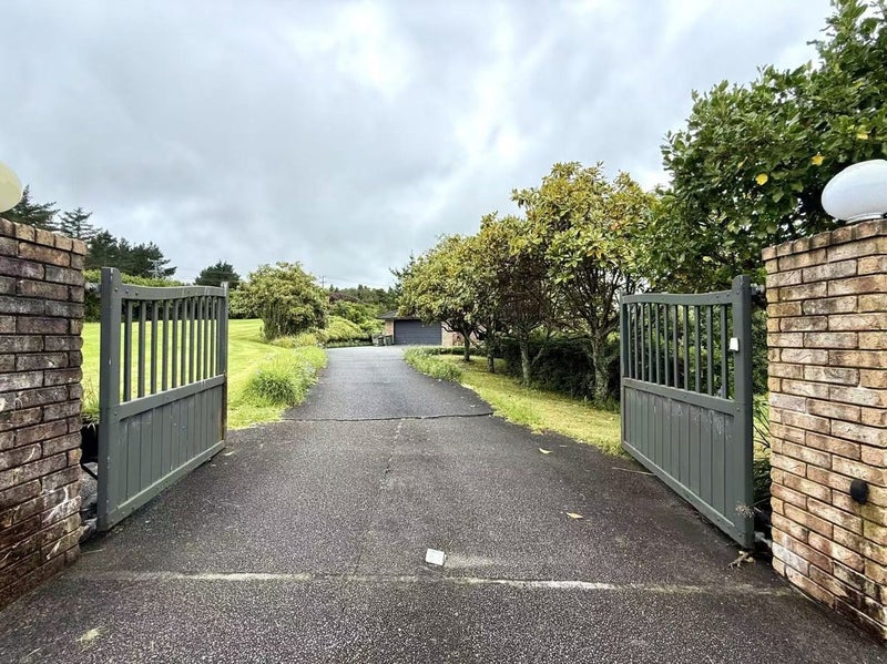 Kumeu, 4 bedrooms64462436356098112