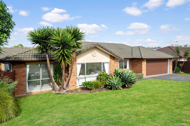 Orewa, 4 bedrooms64462436371969111