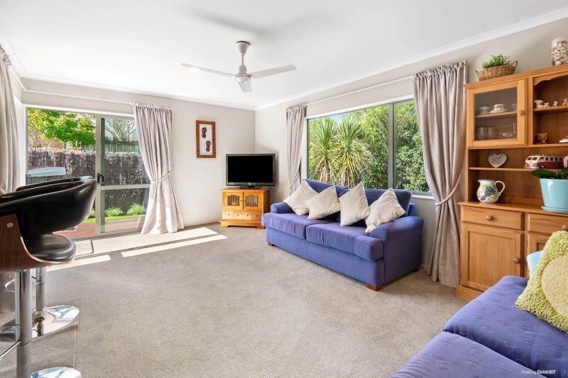 Orewa, 4 bedrooms64462436371969114