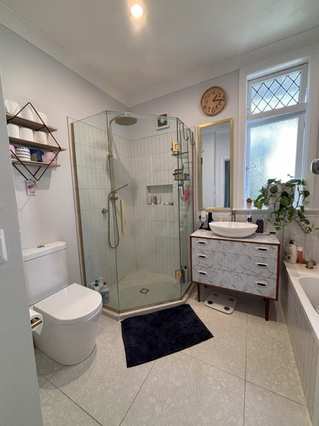 Island Bay, 3 bedrooms64462874617858112