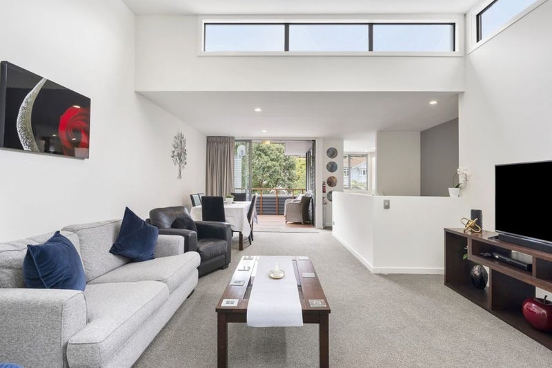 Kelburn, 3 bedrooms64462943658498113