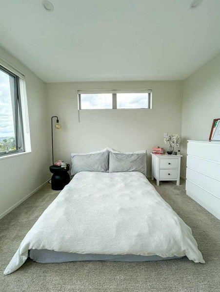 Birkenhead, 2 bedrooms64463467978241111