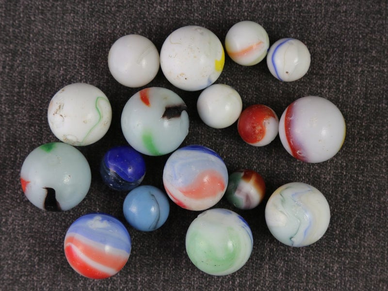 Vintage Opaque Glass Marbles Carousel 1