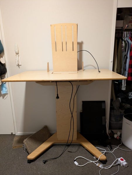 Limber Table Linear (Large) Carousel 2