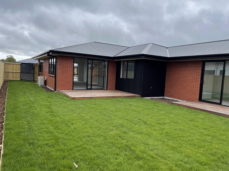 Halswell, 3 bedrooms64464328899841110