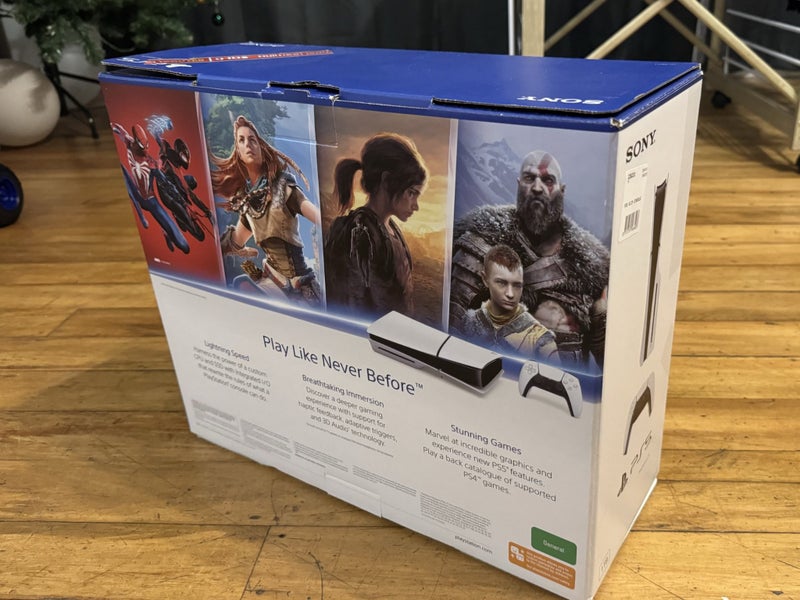 PS5 Slim *Disc Drive Console* Carousel 2