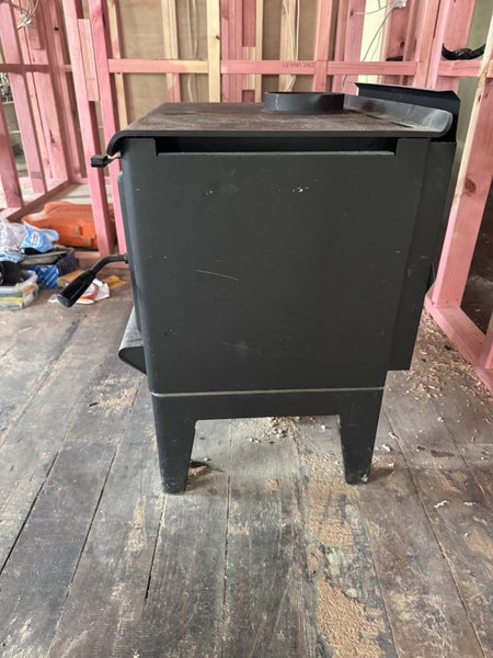 Free standing Masport fire place (used) Carousel 2