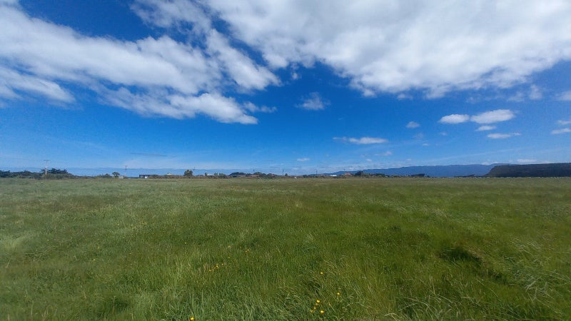 A Rare Coastal Gem With Untouched Potential64465134170627111