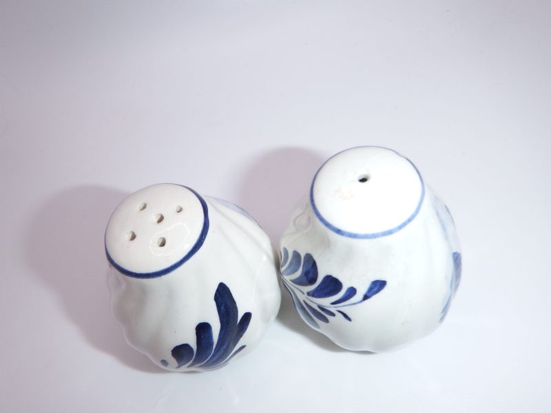 Blue Delft Salt & Pepper Shakers - Made in Holland Carousel 6