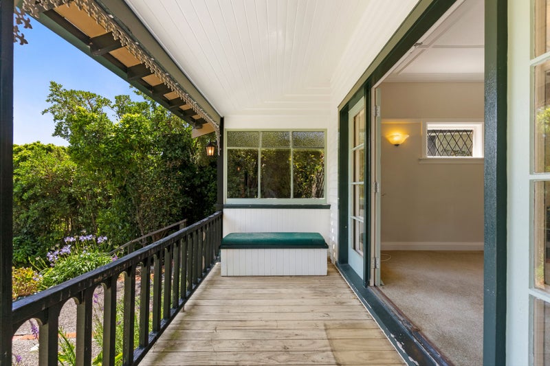 Character on Townsend64469605545730113