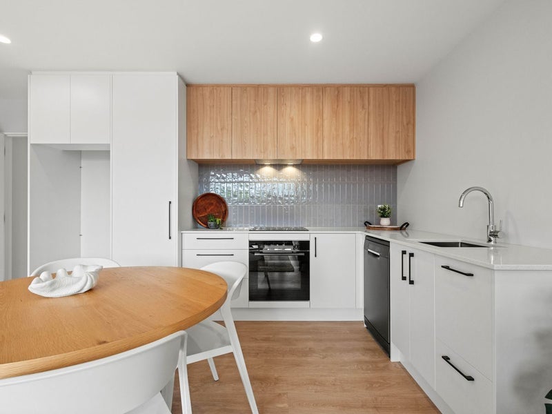 Affordable Gem in Fantastic Location!64469899325825114