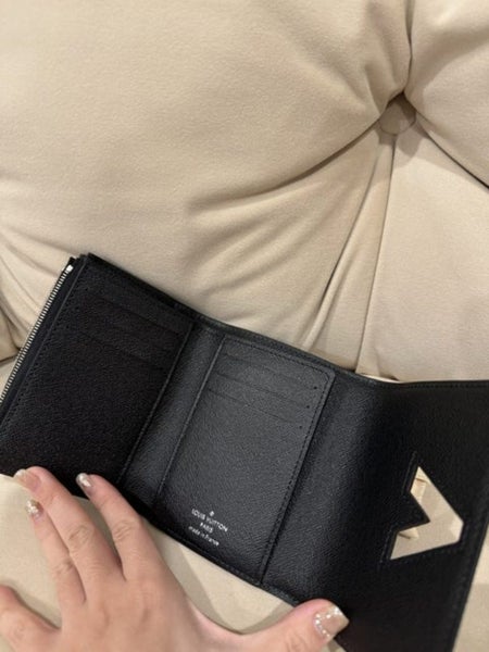 Louis Vuitton Black Twist Compact Wallet64469926965121112