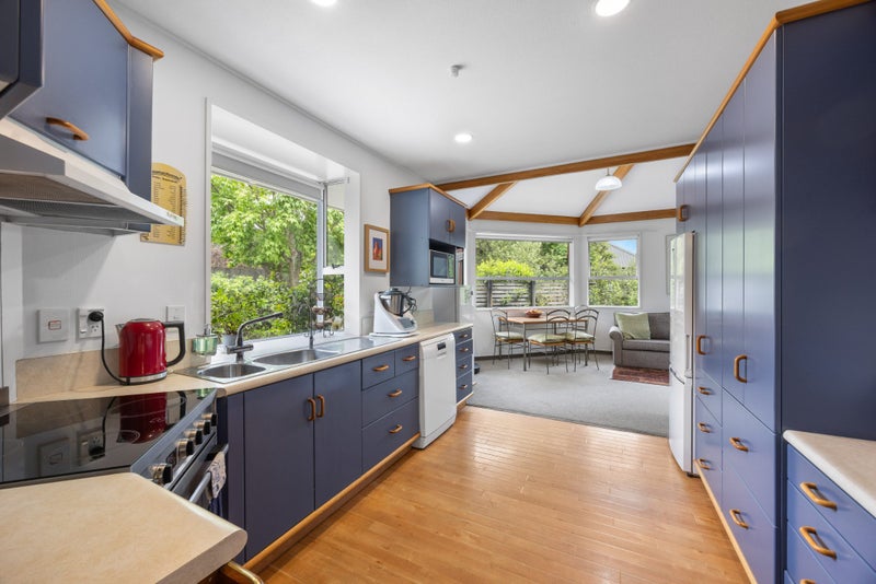 Peaceful Tranquility64547575538434113