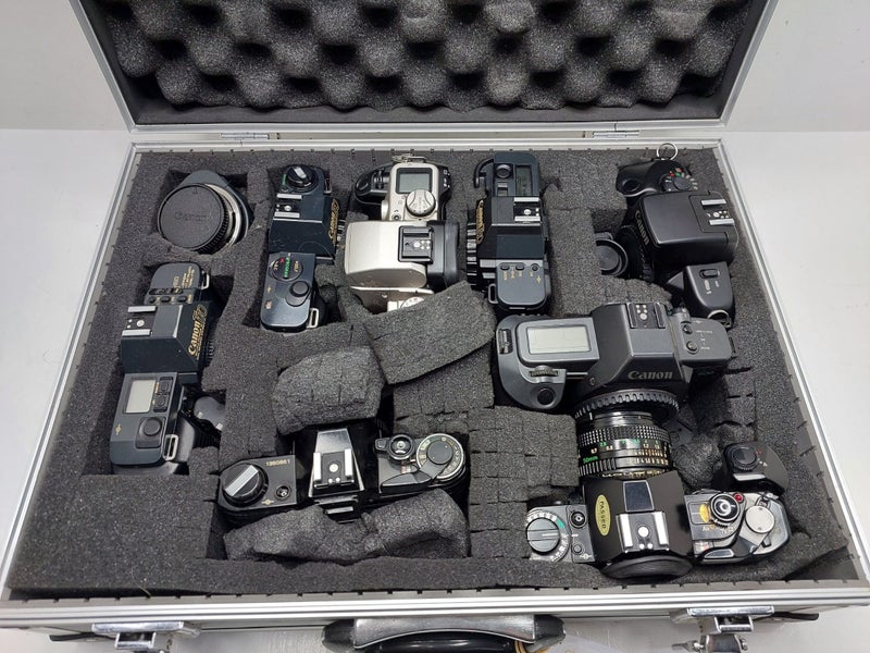 8x CANON Film Camera's + Lens + Case (Various Models) !$1 RESERVE! Carousel 1