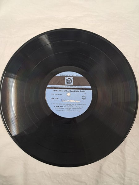 Golden Hour of Best Loved Fairy Stories Carousel 4