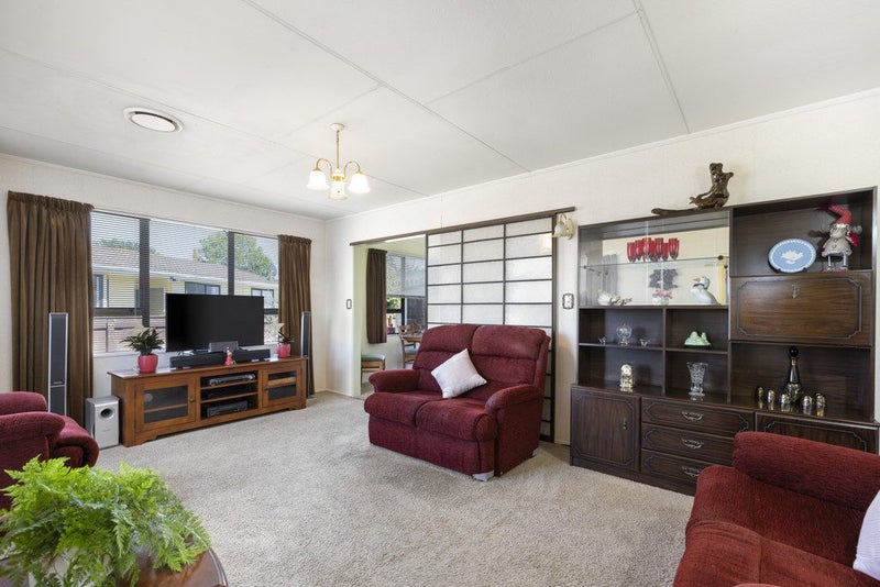 Christmas In Lowes...64470517404929112