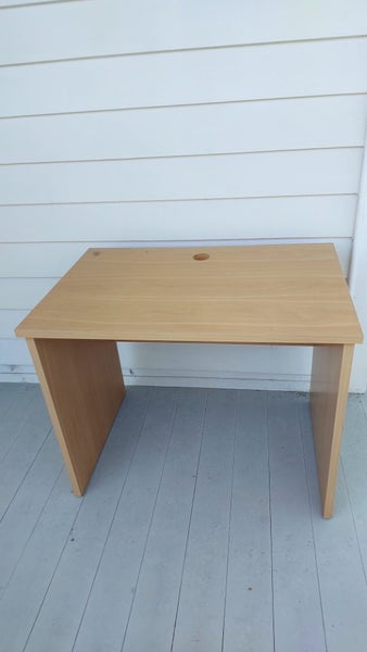 Desk64472987324547110