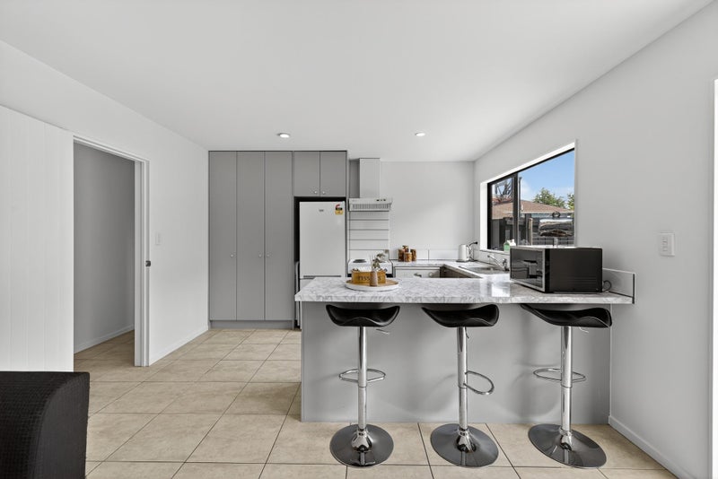 Comfortable Living Close to Everything!64471122066946112