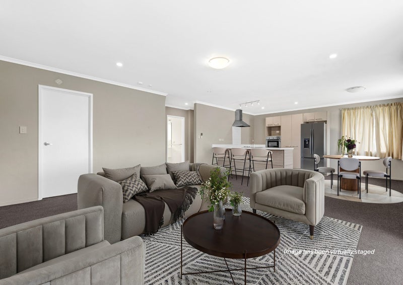 Act Now - Modern Home in Prime Location64471217321473114