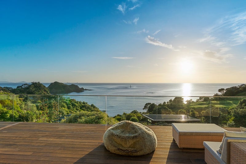 Three Dwellings - One Extraordinary Property64471327170817112