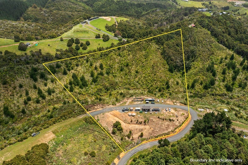 4.2 Hectares of Privacy and Ocean Outlook64472123855235113