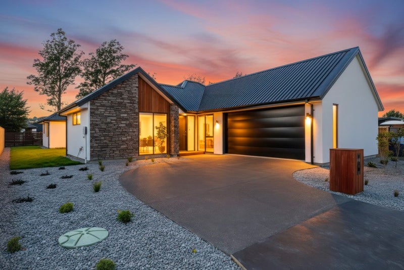 Your New Life at 14 Lorenzos Lane64472528276866110