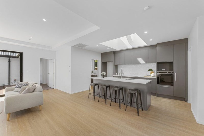 Your New Life at 14 Lorenzos Lane64472528276866113