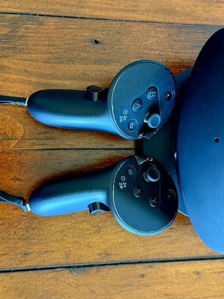 "Like New" Meta Quest Pro (256GB) – The Ultimate Mixed Reality Headset Carousel 4