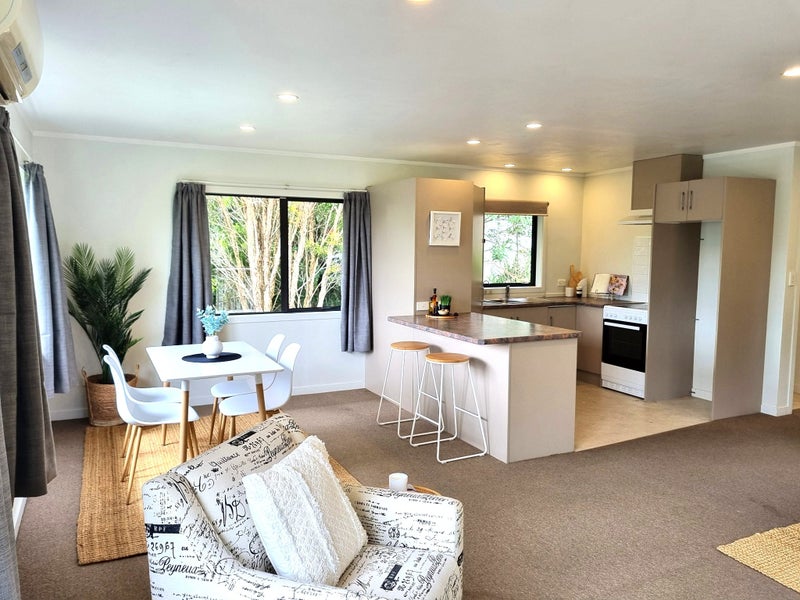 Views! Value! Move in Ready!64471724329091113