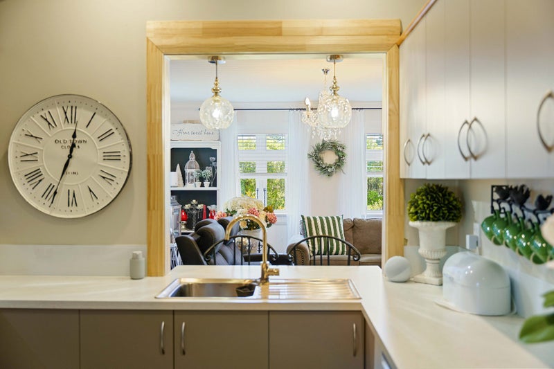 HARD TO FIND - EASY TO LOVE!64471724346242114