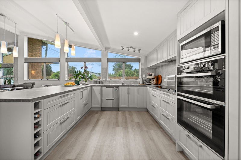 Beautifully Presented Home - Ready to Move In!64472026411905113