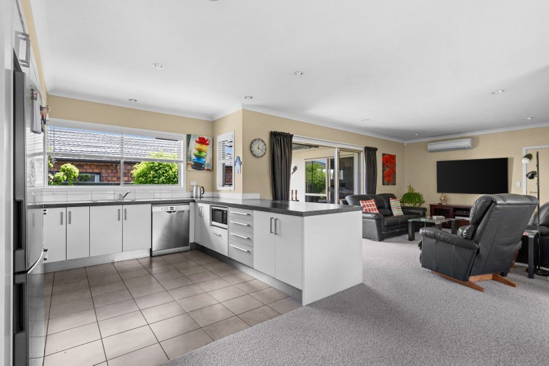 Space, Style & Location64472317484290112