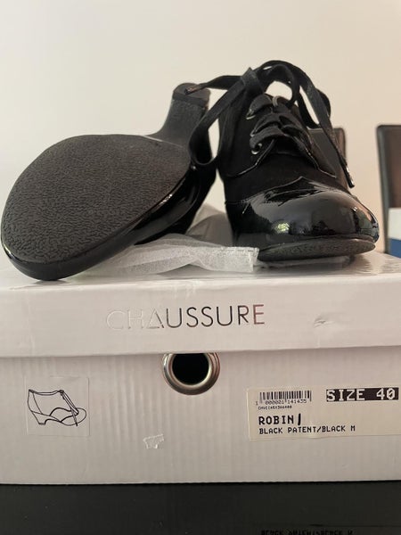 As brand new - worn once Carousel 3