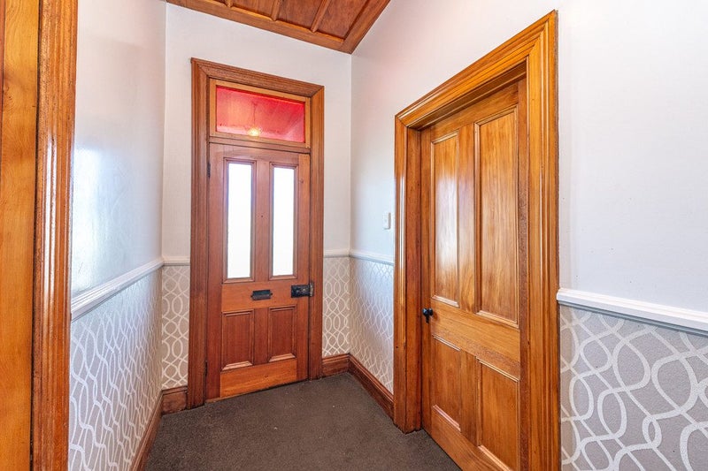 Alert! Appealing Central Villa64472528256387114