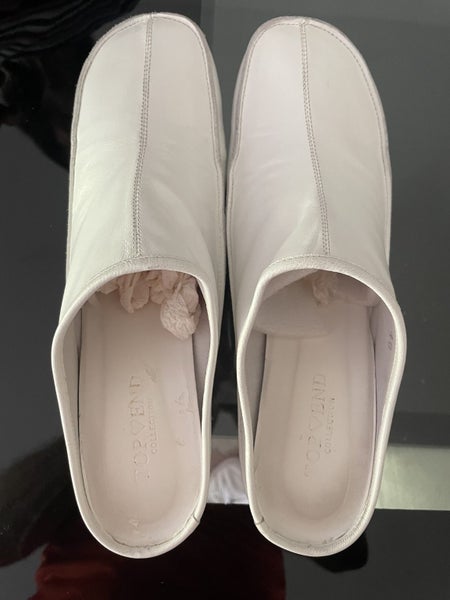 Brand new - worn once Carousel 3