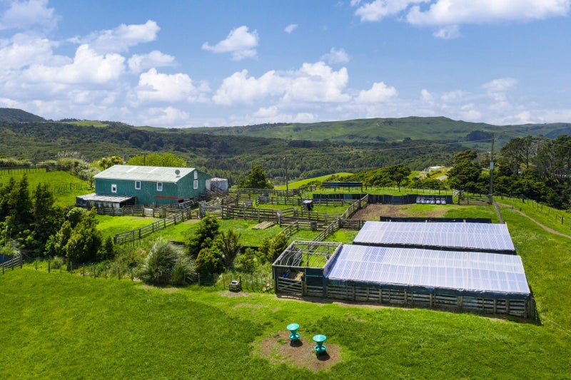 Sheltered Block with Incredible Coastal Views64472623186945111