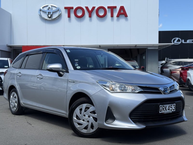 2018 Toyota Corolla Fielder 1.5 Hybrid Wagon CV...64627778038273110