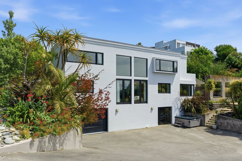 Spacious Hilltop Living in Sumner!64472836458881110