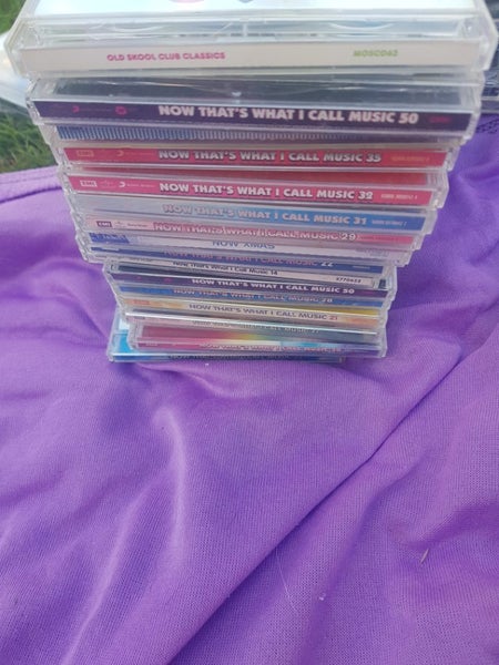 17 CD in good condition,NOW collection Carousel 6