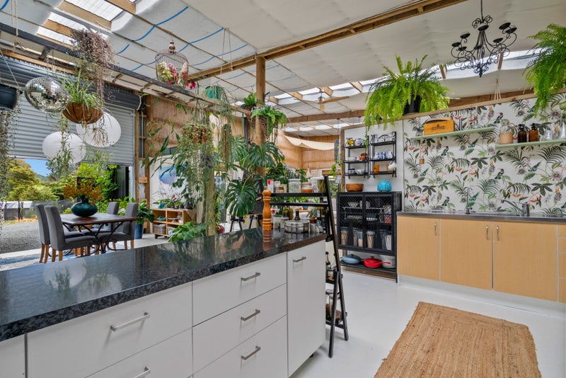 A Coastal Classic - Ngunguru64472836510850114