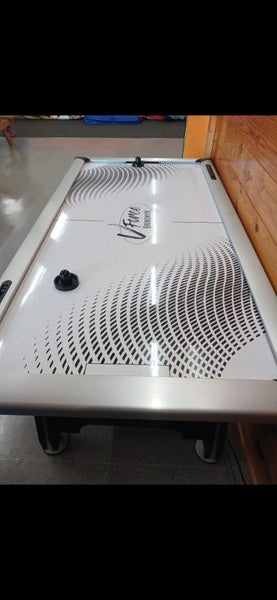 Brunswick Air hockey table Carousel 2