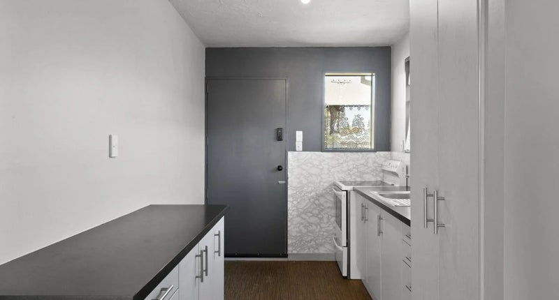 Nest or Invest! City Fringe Living!64473028925826113