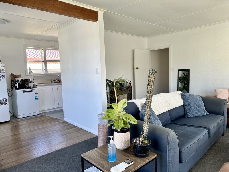 Awapuni, 4 bedrooms64473029020034112