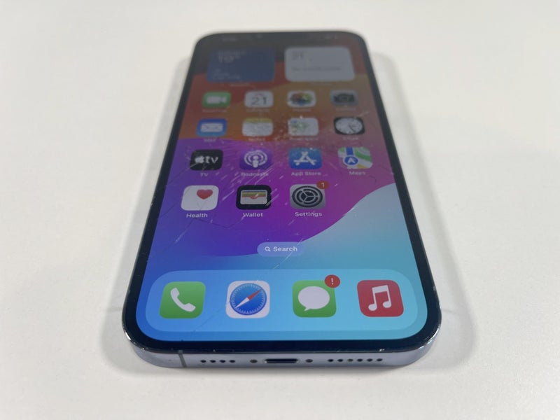 Apple iPhone 13 Pro Max 128gb (damaged)64473084943233110