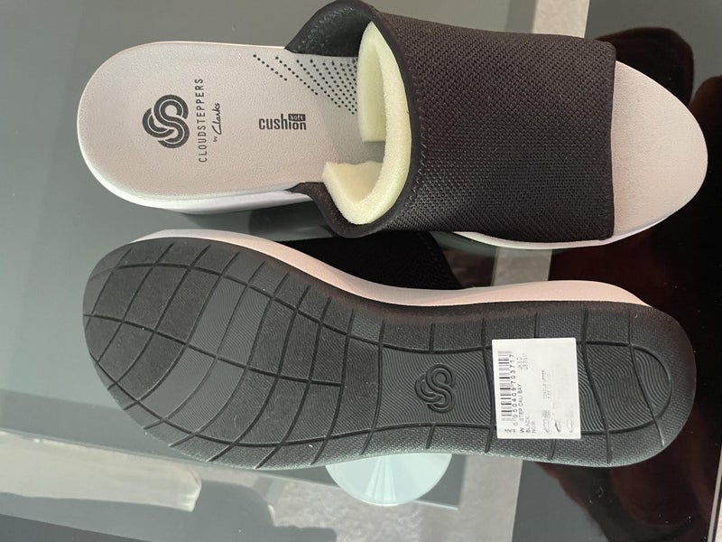 Brand new - never worn Carousel 1